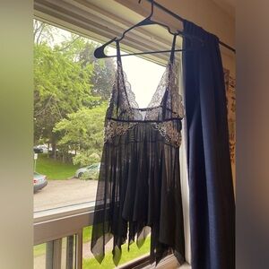 never worn before lingerie top + thong